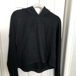 Lululemon black cropped hoodie
